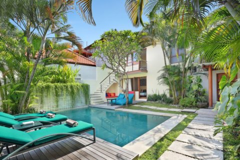 Вилла с 4 спальнями в Seminyak, Бадунг, Индонезия № 8740 2
