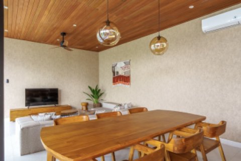 3 bedrooms Villa in Canggu, Badung, Indonesia No. 8742 4