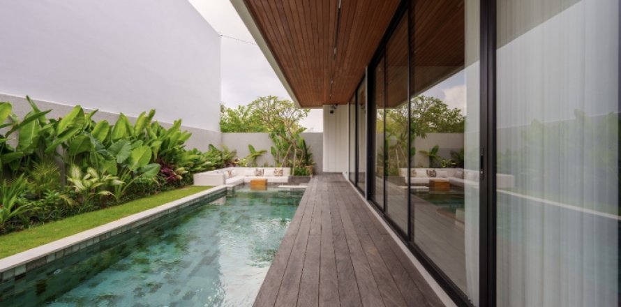 3 bedrooms Villa in Canggu, Badung, Indonesia No. 8742