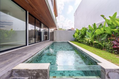 3 bedrooms Villa in Canggu, Badung, Indonesia No. 8742 2