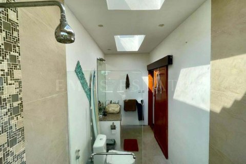 6 bedrooms Villa in Kuta, Badung, Indonesia No. 1869 3