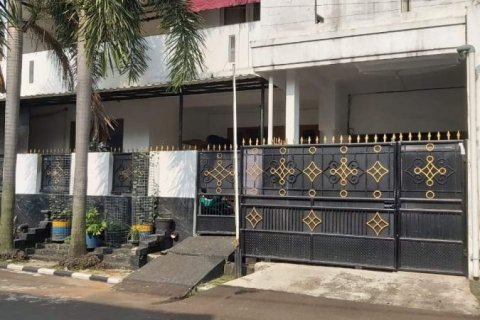 7 bedrooms House in South Tangerang, Indonesia No. 4623