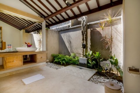 3 bedrooms Villa in South Kuta, Badung, Indonesia No. 1078 29