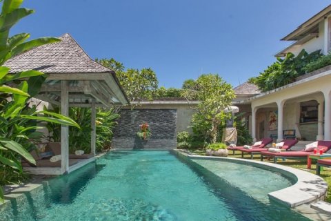 Вилла с 3 спальнями в Seminyak, Бадунг, Индонезия № 1075