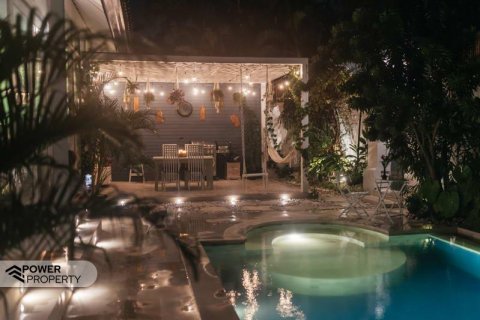 Вилла с 2 спальнями в Seminyak, Бадунг, Индонезия № 8915 8