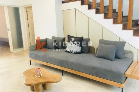 3 bedrooms Villa in Tibubeneng, Badung, Indonesia No. 12967 5