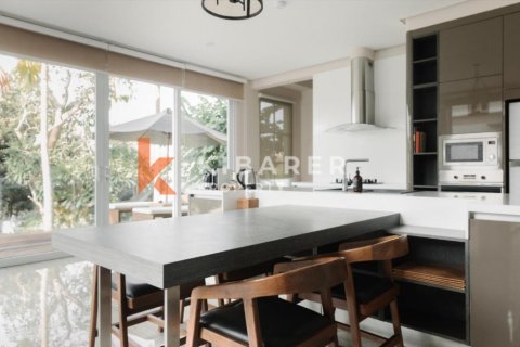 3 bedrooms Villa in South Kuta, Badung, Indonesia No. 12969 7
