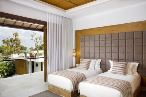 5 bedrooms Villa in Seminyak, Badung, Indonesia No. 698 15