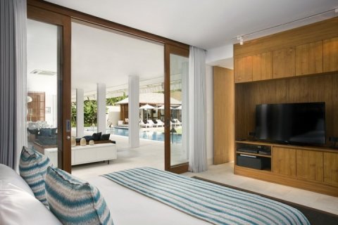 5 bedrooms Villa in Seminyak, Badung, Indonesia No. 698 18