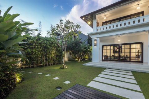Вилла с 5 спальнями в Seminyak, Бадунг, Индонезия № 694 13