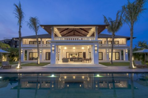 Вилла с 5 спальнями в Seminyak, Бадунг, Индонезия № 694 2