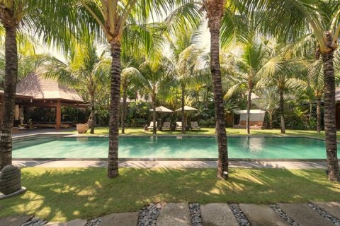 Вилла с 5 спальнями в Seminyak, Бадунг, Индонезия № 695 22