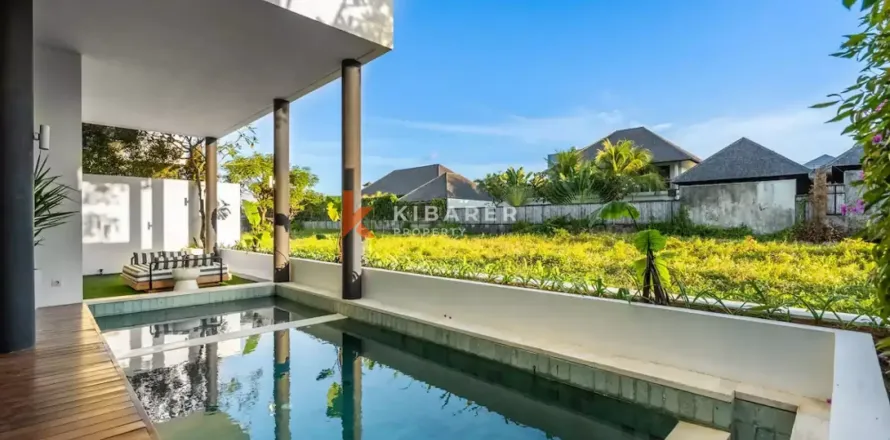 3 bedrooms Villa in Tibubeneng, Badung, Indonesia No. 12711