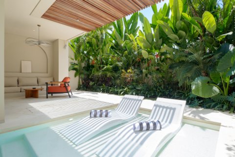 2 bedrooms Villa in Canggu, Badung, Indonesia No. 13743 6