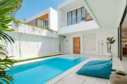 2 bedrooms Villa in Canggu, Badung, Indonesia No. 13741 20