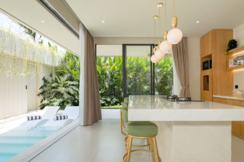 2 bedrooms Villa in Canggu, Badung, Indonesia No. 13742 11