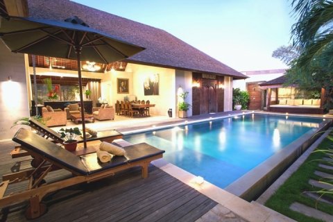 Вилла с 3 спальнями в Seminyak, Бадунг, Индонезия № 1299