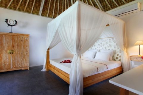 4 bedrooms Villa in Seminyak, Badung, Indonesia No. 1298 10