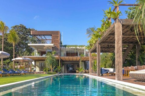 6 bedrooms Villa in Seminyak, Badung, Indonesia No. 587 3