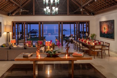 6 bedrooms Villa in South Kuta, Badung, Indonesia No. 590 20