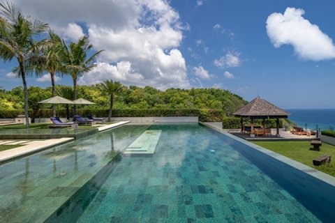 6 bedrooms Villa in South Kuta, Badung, Indonesia No. 590 4