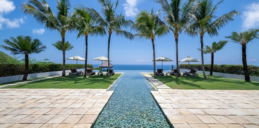 6 bedrooms Villa in South Kuta, Badung, Indonesia No. 590