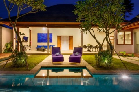 Вилла с 4 спальнями в Seminyak, Бадунг, Индонезия № 1162 8