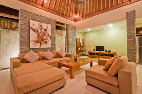 3 bedrooms Villa in Seminyak, Badung, Indonesia No. 1157 10