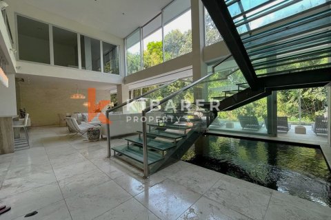 4 bedrooms Villa in Kerobokan, Badung, Indonesia No. 12239 4