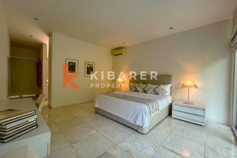 4 bedrooms Villa in Kerobokan, Badung, Indonesia No. 12239 27