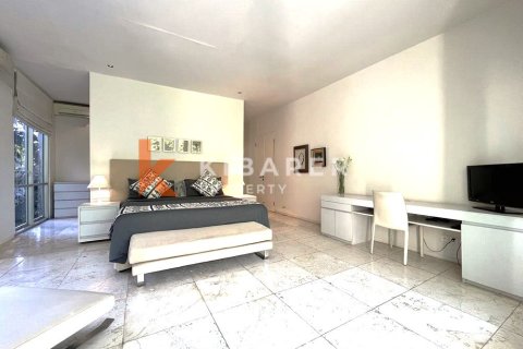 4 bedrooms Villa in Kerobokan, Badung, Indonesia No. 12239 23