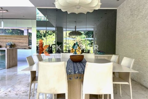 4 bedrooms Villa in Kerobokan, Badung, Indonesia No. 12239 12