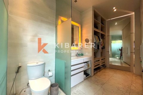 4 bedrooms Villa in Kerobokan, Badung, Indonesia No. 12239 17