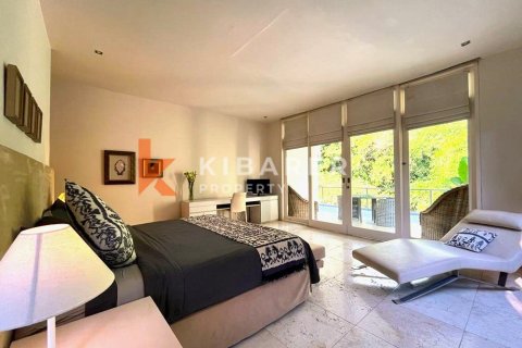 4 bedrooms Villa in Kerobokan, Badung, Indonesia No. 12239 21