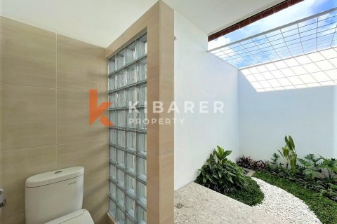Вилла с 4 спальнями в Денпасар, Индонезия № 12244 9