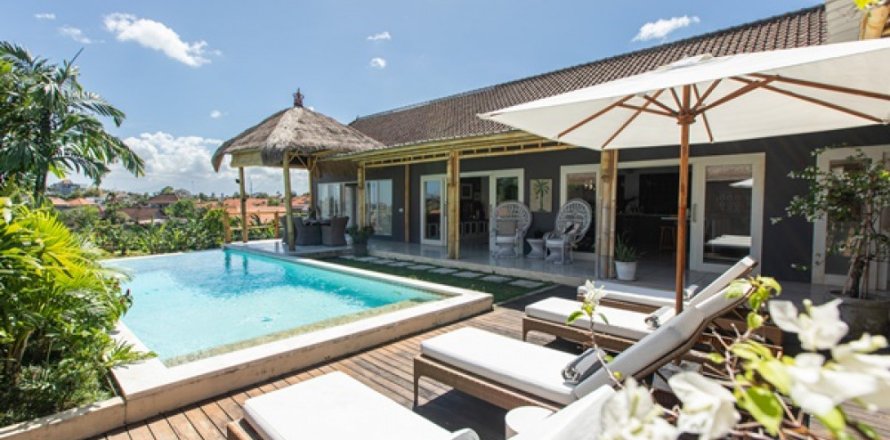 3 bedrooms Villa in Badung, Indonesia No. 11528