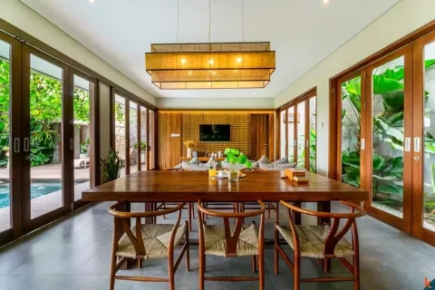 5 bedrooms Villa in Canggu, Badung, Indonesia No. 10527 5