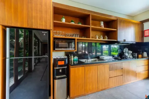 5 bedrooms Villa in Canggu, Badung, Indonesia No. 10527 7