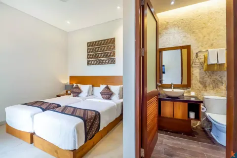 5 bedrooms Villa in Canggu, Badung, Indonesia No. 10527 29