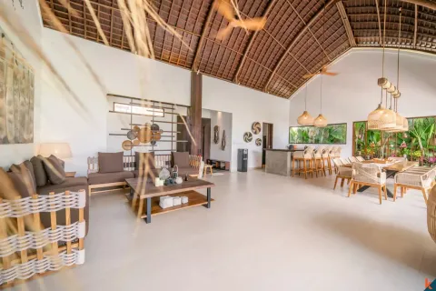 4 bedrooms Villa in Ubud, Gianyar, Indonesia No. 10523 12