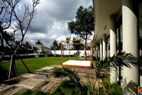 3 bedrooms Villa in Canggu, Badung, Indonesia No. 11476 12