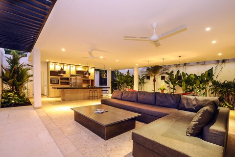 3 bedrooms Villa in Badung, Indonesia No. 11128 9