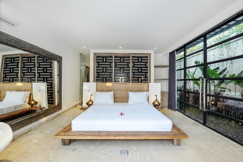 3 bedrooms Villa in Badung, Indonesia No. 11128 4