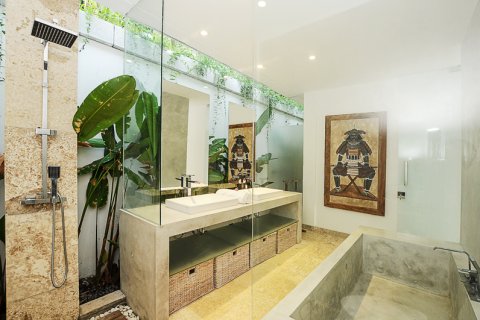 3 bedrooms Villa in Badung, Indonesia No. 11128 5