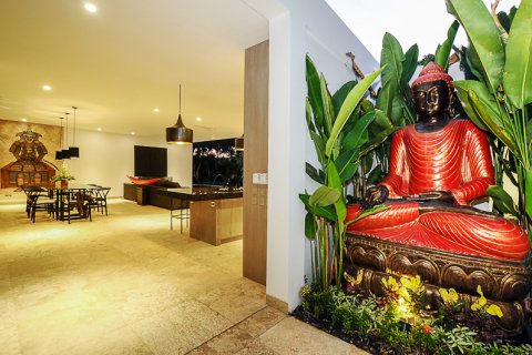 3 bedrooms Villa in Badung, Indonesia No. 11128 10