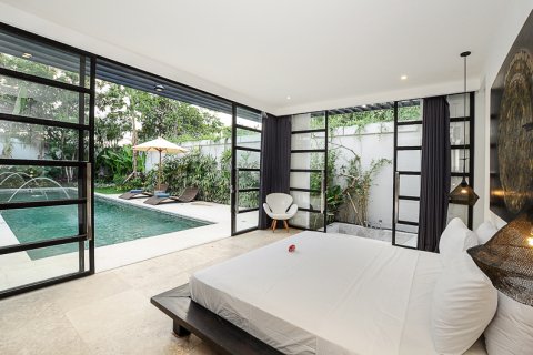3 bedrooms Villa in Badung, Indonesia No. 11128 16