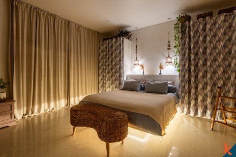2 bedrooms Villa in Seminyak, Badung, Indonesia No. 11132 10