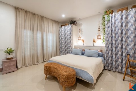 2 bedrooms Villa in Seminyak, Badung, Indonesia No. 11132 11