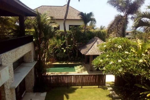 3 bedrooms Villa in Tabanan, Indonesia No. 265
