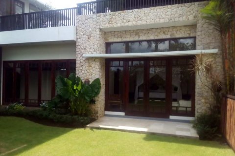3 bedrooms Villa in Tabanan, Indonesia No. 265 27
